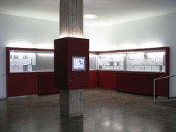Eingangsbereich des Justizzentrums Paderborn